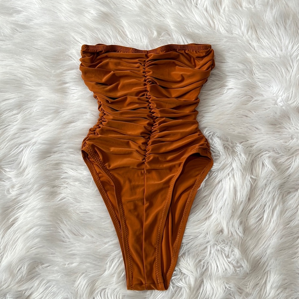 Norma Kamali bodysuit